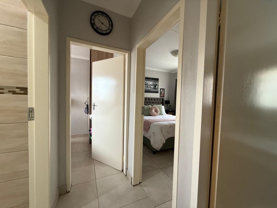 3 Bedroom Property for Sale in Waterval East North West